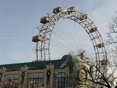 prada wien riesenrad|wiener riesenrad map.